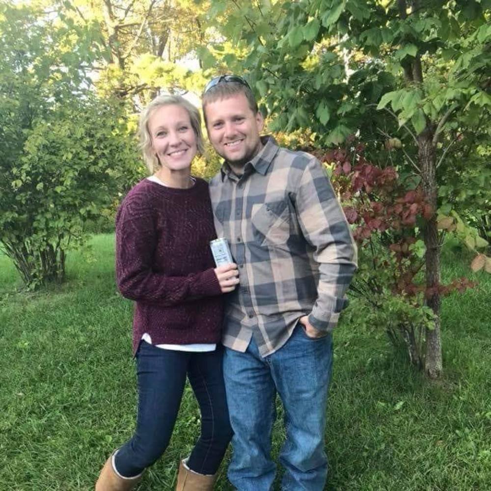 Meet your Posher, A mc